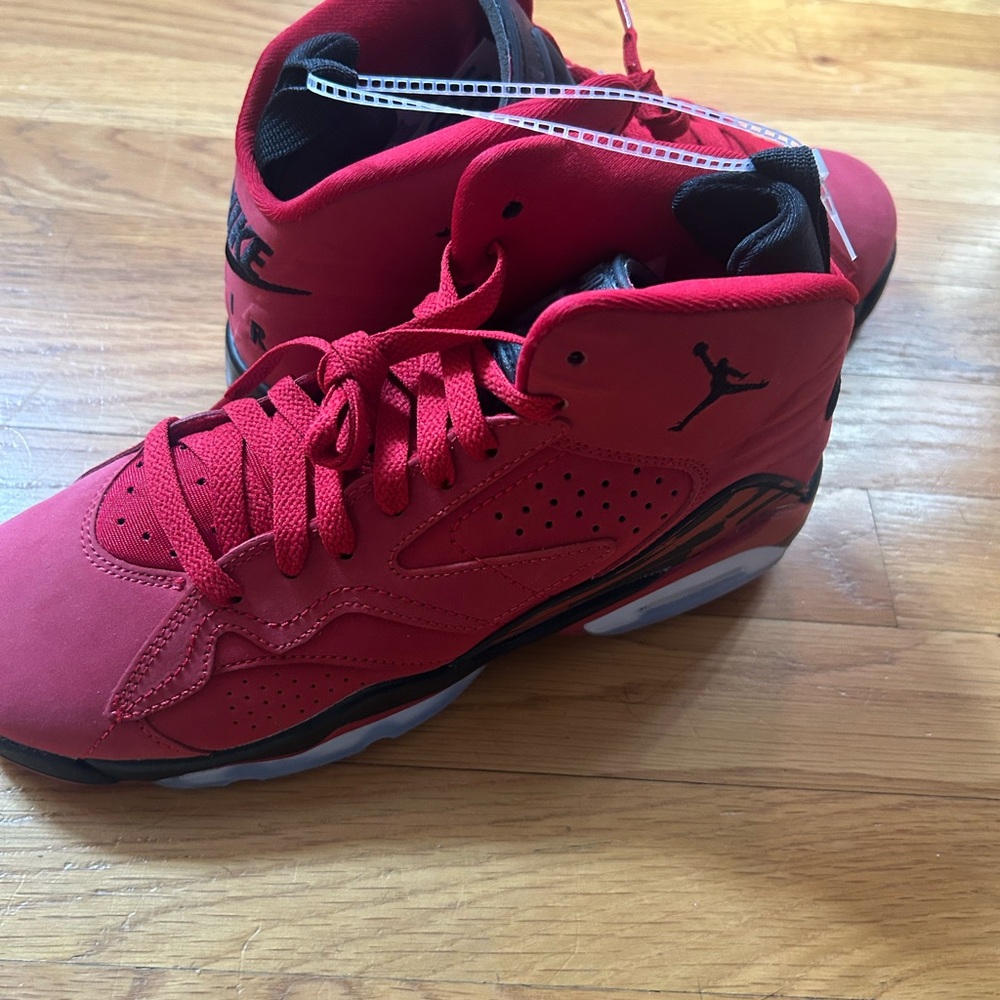Air Jordan boys retro raging bull sneakers